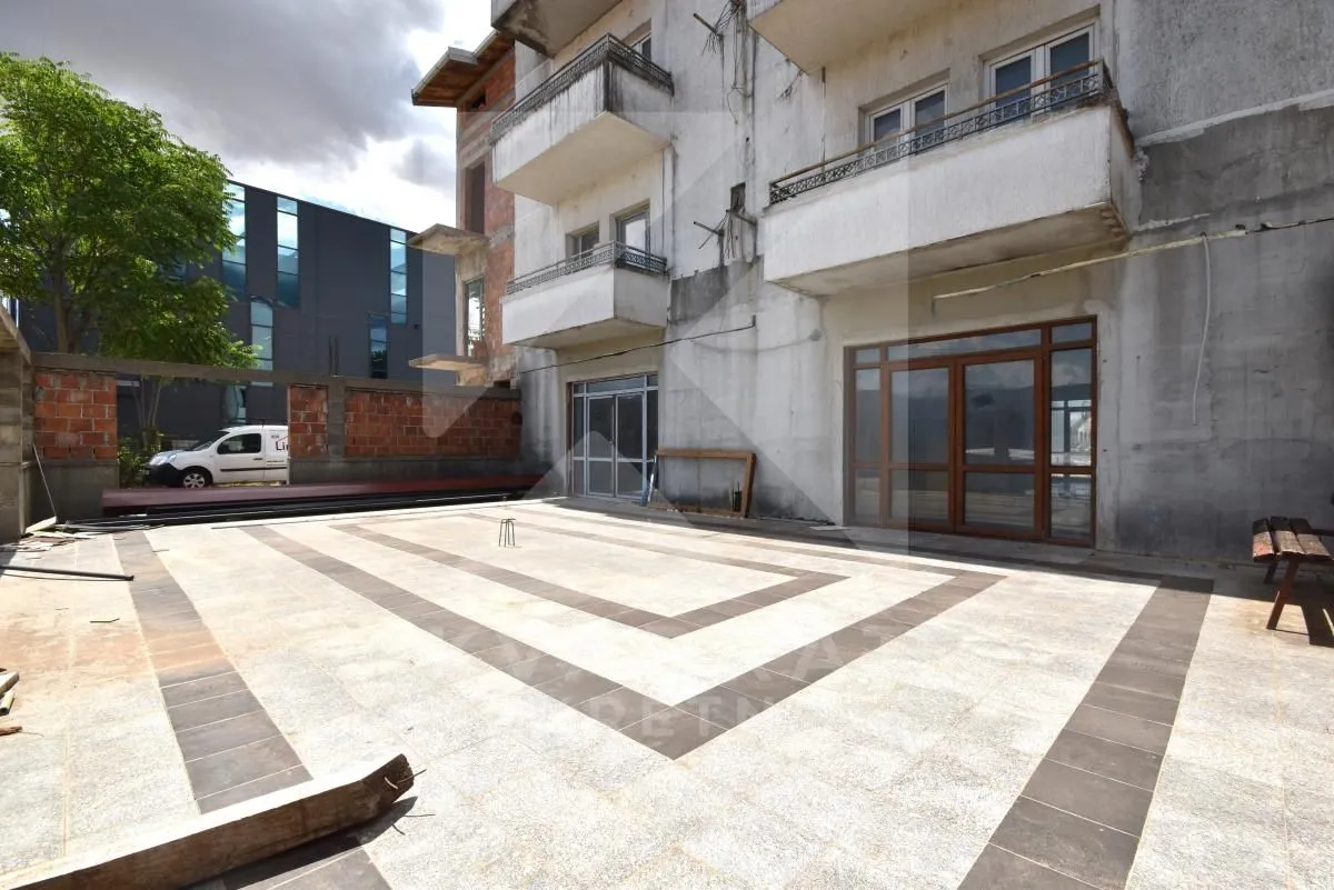 Rent, office space, 300m², Gornja Gorica, Podgorica