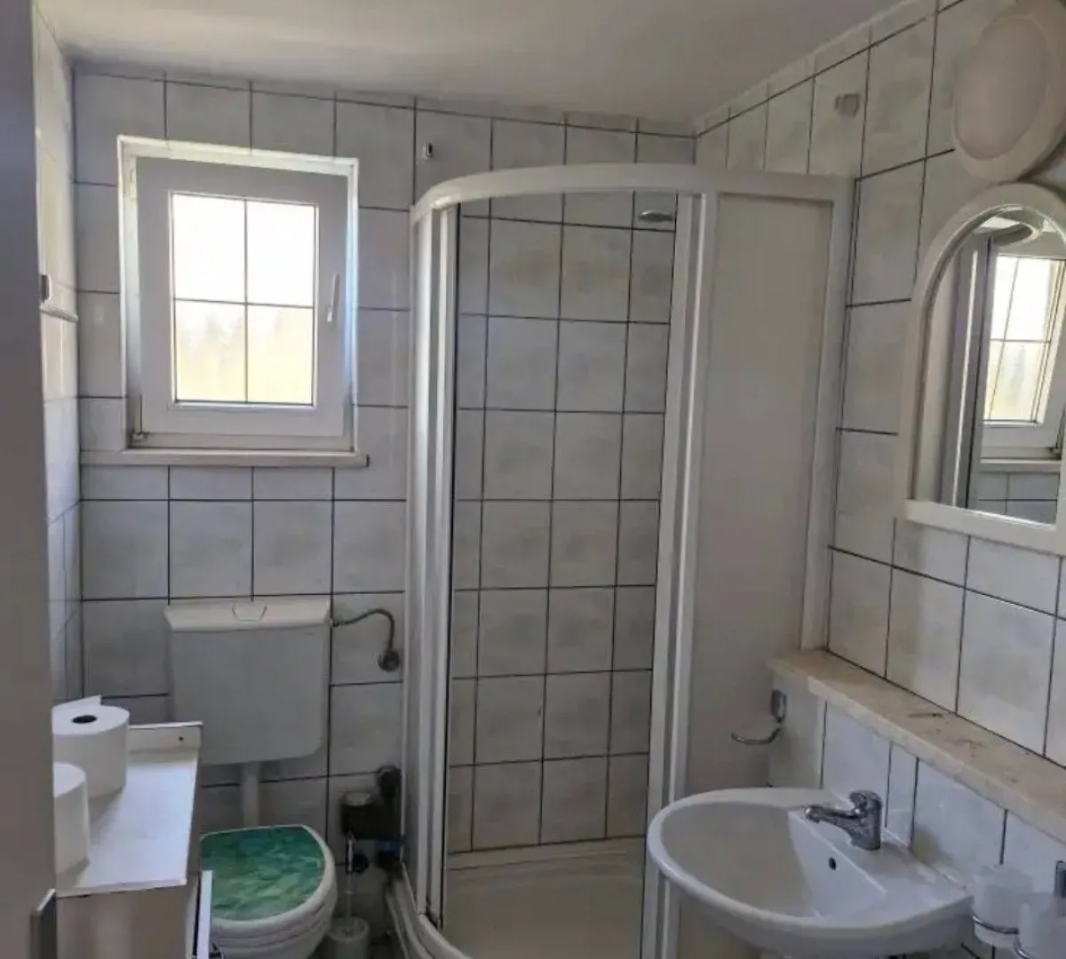Sale, three bedroom apartment, 76m², Sutomore, Bar