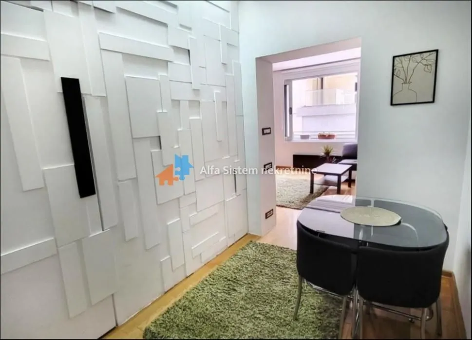 Rent, two bedroom apartment, 45m², Stari Grad, Beograd