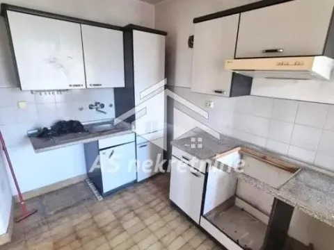 Prodaja, stan, 65m², Stari Grad, Beograd - image 5