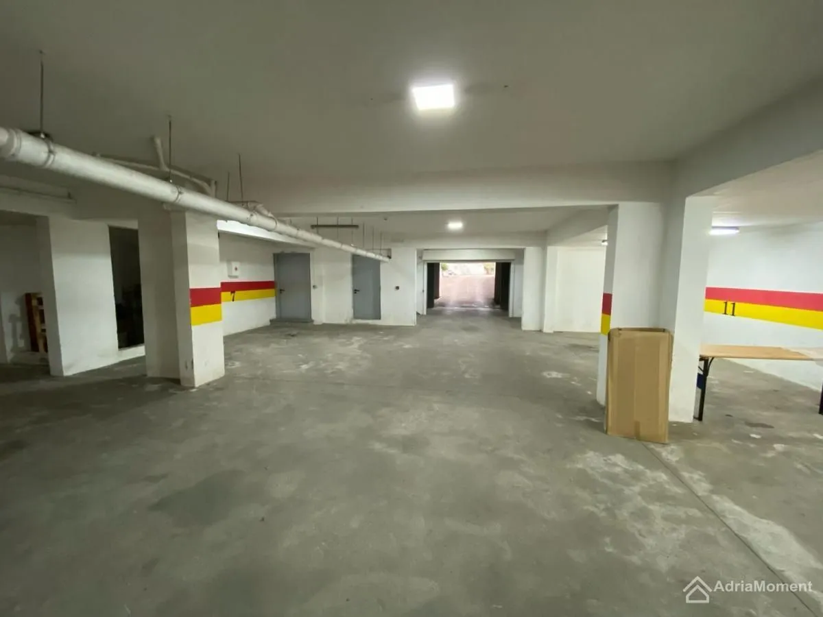Sale, two bedroom apartment, 98m², Bečići, Budva