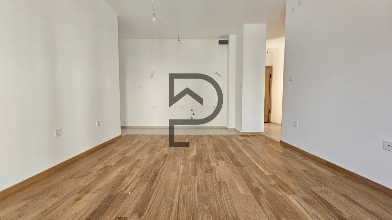Izdavanje, stan, 53m², New City, Podgorica