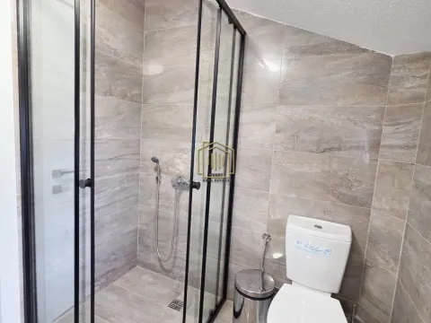 Izdavanje, dvosoban stan, 85m², Donja Gorica, Podgorica - image 10