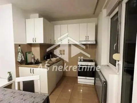 Rent, two bedroom apartment, 50m², Stari Grad, Beograd - image 9