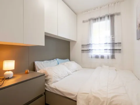 Rent, one bedroom apartment, 62m², Makedonsko naselje, Bar - image 6