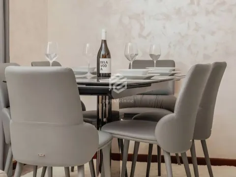 Sale, one bedroom apartment, 37m², Kotor, Crna Gora - image 4