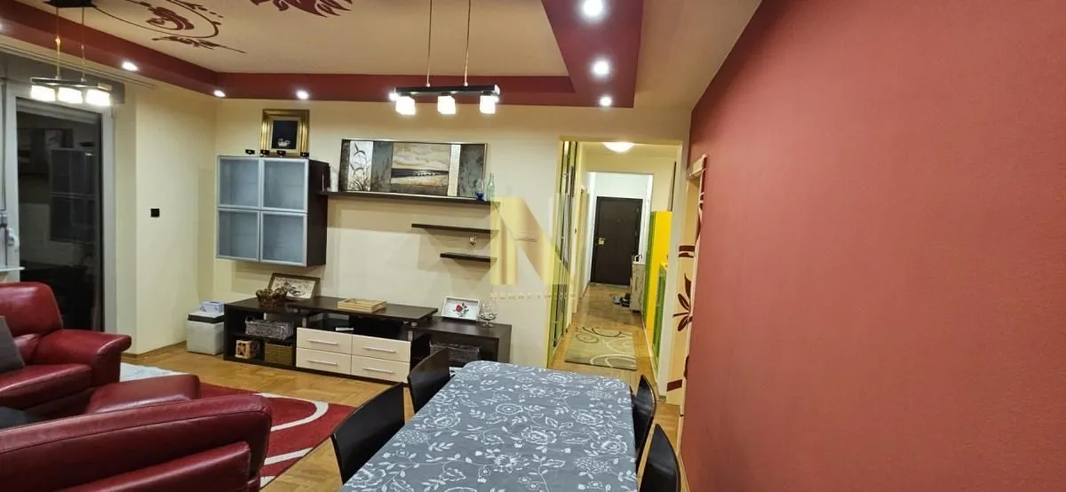 Izdavanje, četvorosoban stan, 92m², Spens, Novi Sad Sve Podlokacije