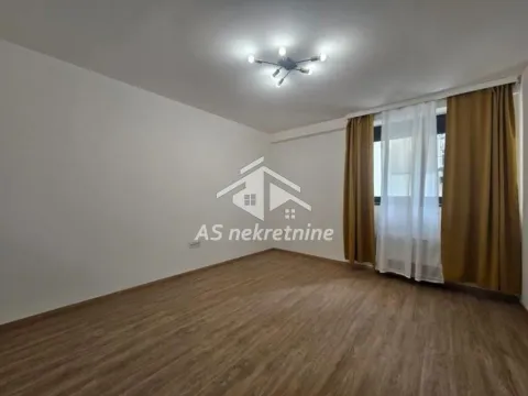 Izdavanje, kuća, 124m², Slavija, Vračar Sve Podlokacije - image 8