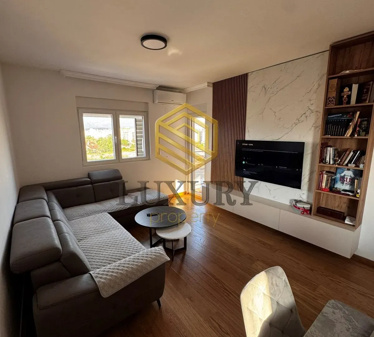 Prodaja, dvosoban stan, 72m², New City, Podgorica