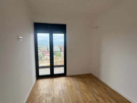 Prodaja, dvosoban stan, 63m², Stari Aerodrom, Podgorica - image 8