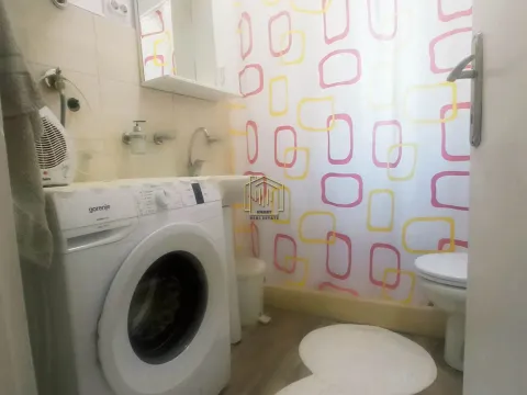 Rent, two bedroom apartment, 104m², Tološi, Podgorica - image 7