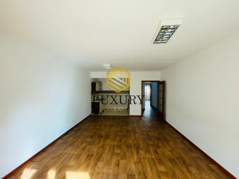 Izdavanje, trosoban stan, 110m², City Kvart, Podgorica - image 4