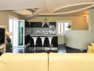 Izdavanje, jednosoban stan, 118m², Tivat, Crna Gora - image 4