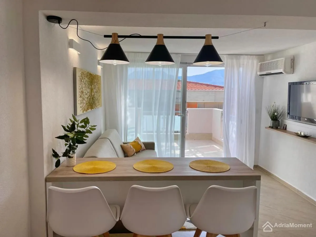 Prodaja, kuća, 118m², Krašići, Tivat