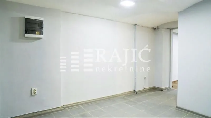 Rent, office space, 115m², Savski Venac, Beograd