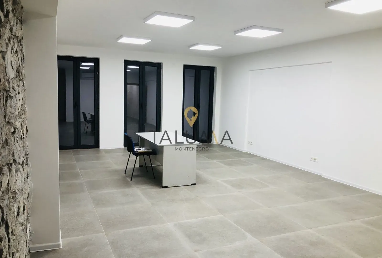 Rent, office space, 120m², Centar, Podgorica
