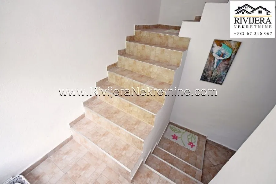 Prodaja, jednosoban stan, 56m², Đenovići, Herceg Novi