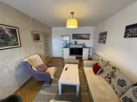 Izdavanje, jednosoban stan, 54m², Blok 9, Podgorica - image 1