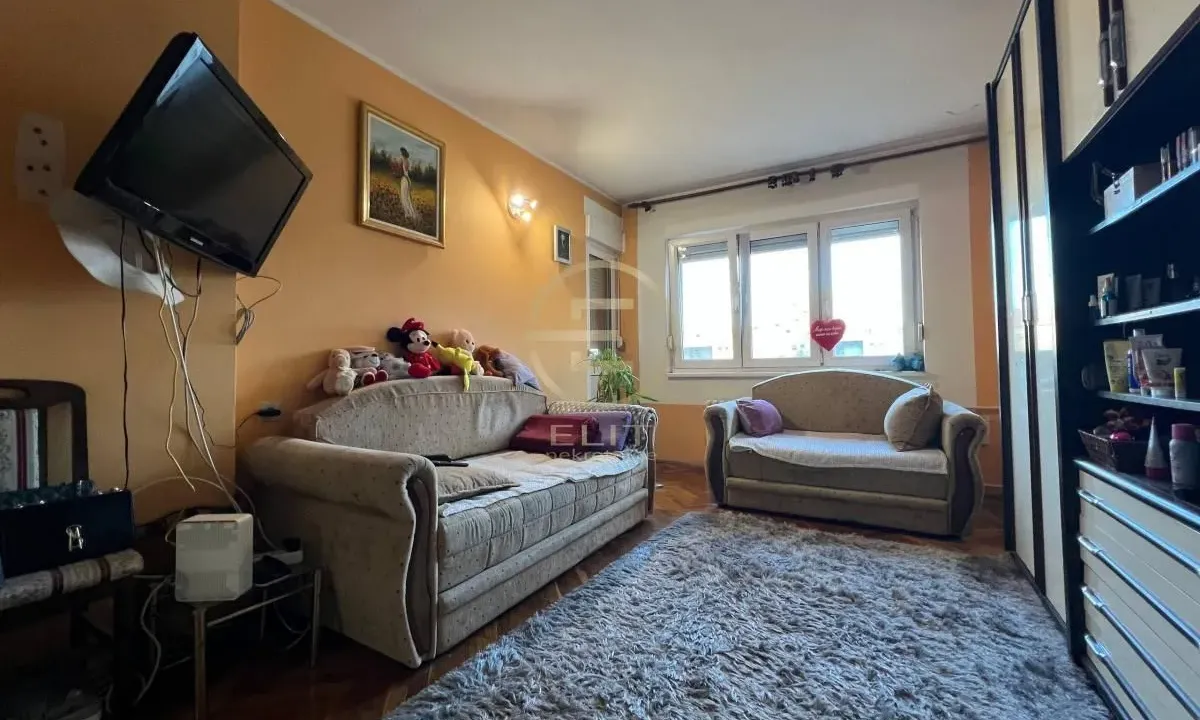 Prodaja, dvosoban stan, 59m², Sajmište, Novi Sad