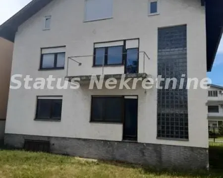 Sale, house, 250m², Futog, Novi Sad Sve Podlokacije