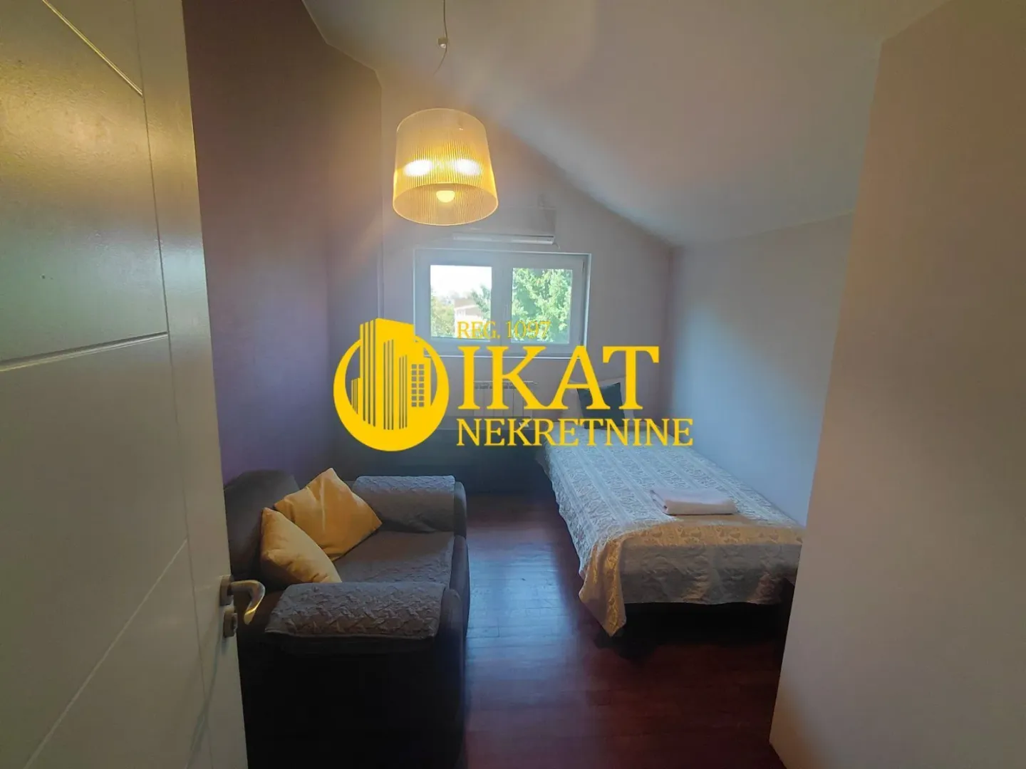 Sale, four bedroom apartment, 136m², Autokomanda, Voždovac Sve Podlokacije