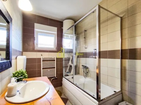 Izdavanje, dvosoban stan, 67m², Zabjelo, Podgorica - image 7