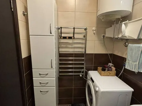 Prodaja, jednosoban stan, 40m², Centar, Budva - image 4