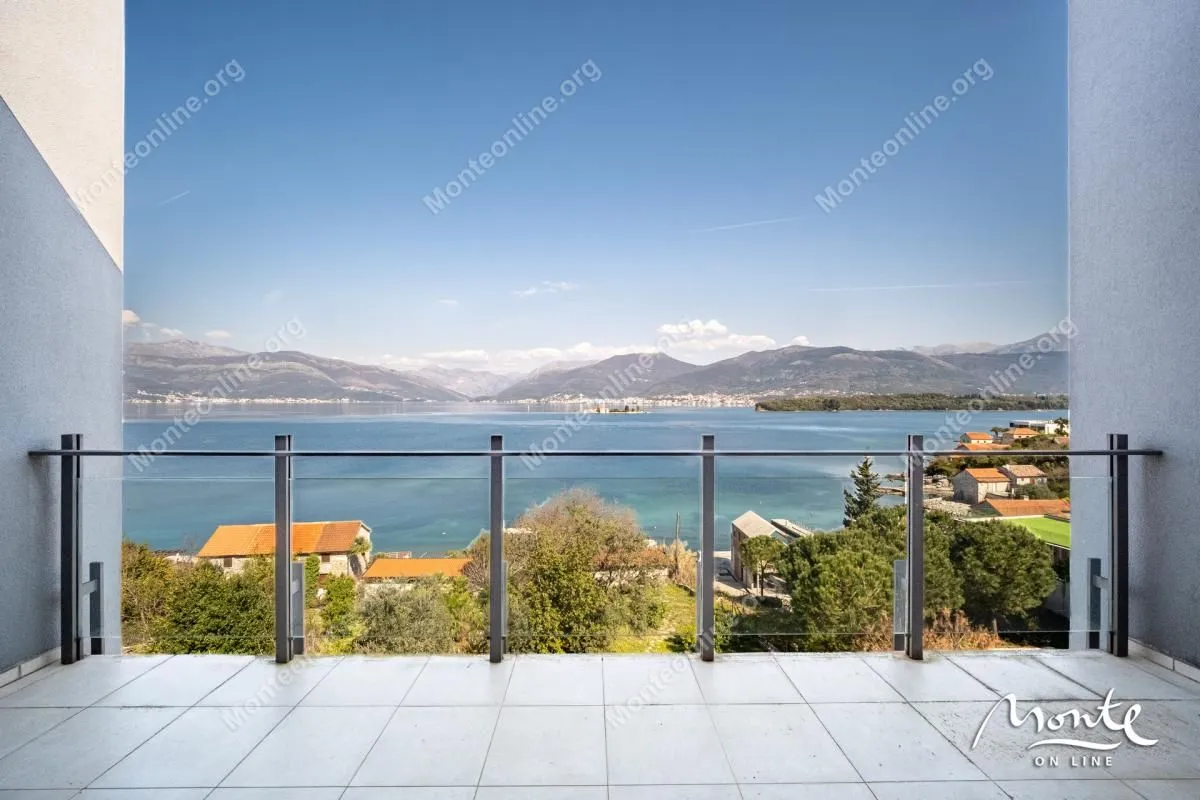 Prodaja, kuća, 770m², Krašići, Tivat
