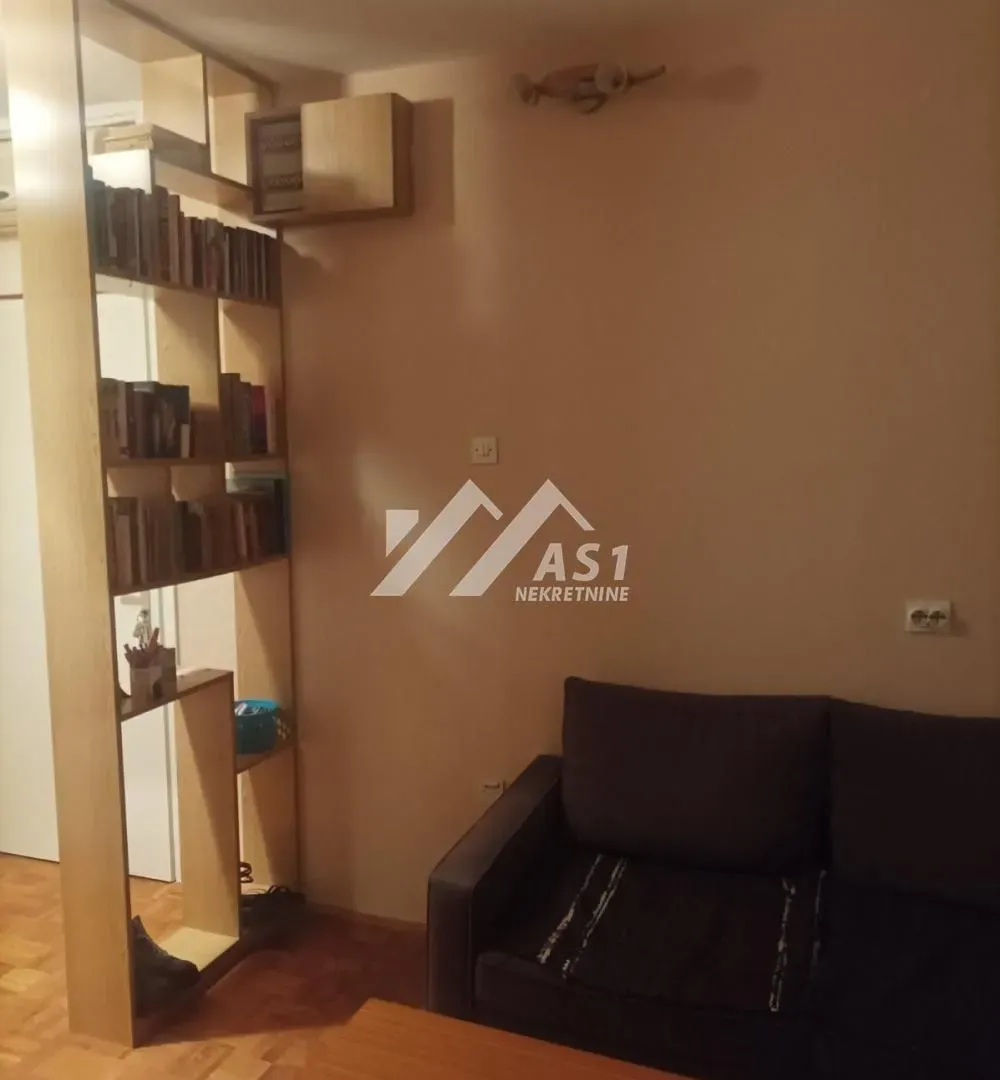Izdavanje, dvosoban stan, 60m², Liman 2, Novi Sad Sve Podlokacije