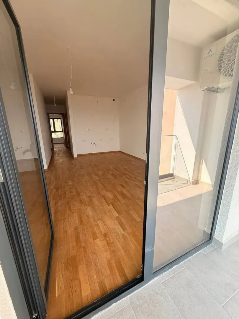 Prodaja, dvosoban stan, 64m², Bečići, Budva