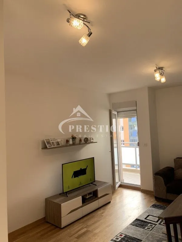 Rent, one bedroom apartment, 45m², City Kej, Podgorica