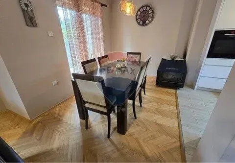 Izdavanje, kuća, 242m², Zagorič, Podgorica - image 18