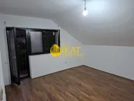 Izdavanje, trosoban stan, 100m², Krnjaca, Palilula Sve Podlokacije - image 2