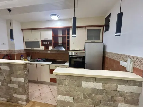 Prodaja, dvosoban stan, 80m², City Kvart, Podgorica - image 5