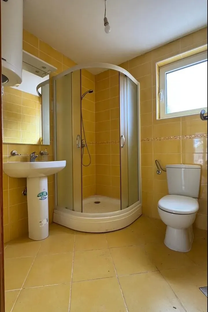 Prodaja, dvosoban stan, 79m², Lastva Grbaljska, Kotor