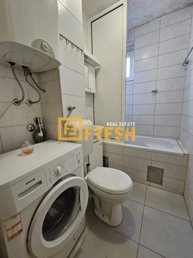 Prodaja, stan, 30m², Gintaš, Podgorica