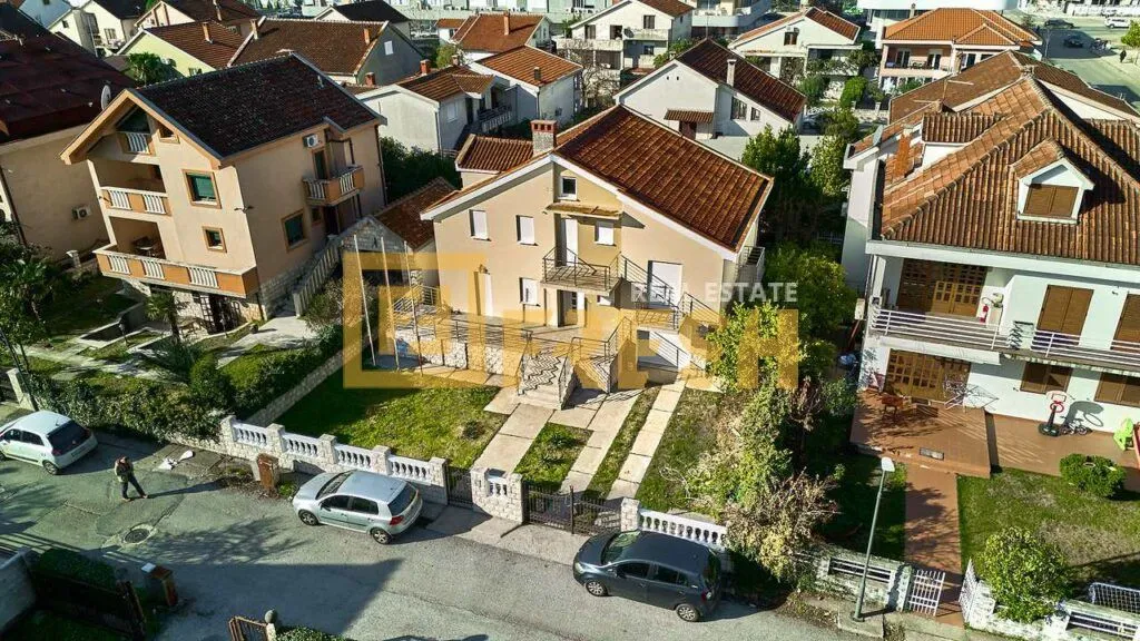 Rent, house, 400m², Stari Aerodrom, Podgorica