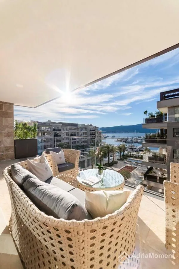 Prodaja, jednosoban stan, 81m², Porto Montenegro, Tivat