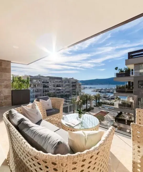 Prodaja, jednosoban stan, 81m², Porto Montenegro, Tivat