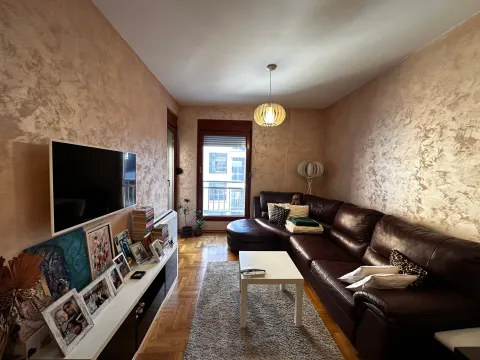 Sale, one bedroom apartment, 40m², Pobrežje, Podgorica - image 1