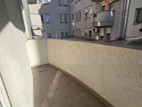 Prodaja, trosoban stan, 130m², Centar, Kragujevac - image 13