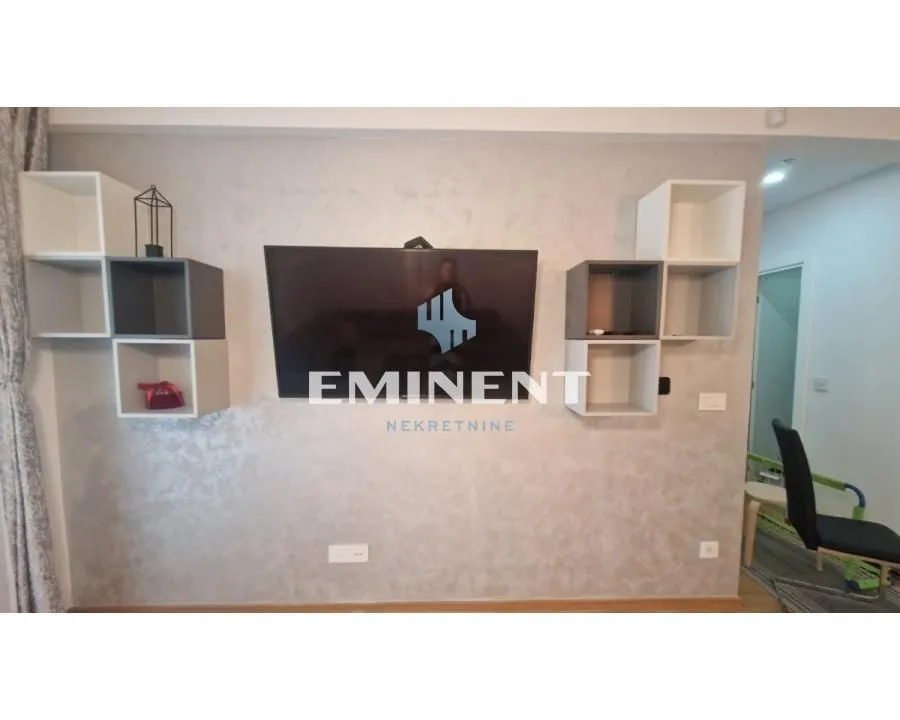 Rent, three bedroom apartment, 72m², Lekino Brdo, Voždovac Sve Podlokacije