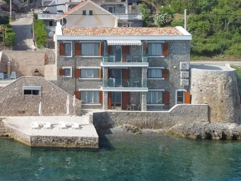 Sale, house, 314m², Krašići, Tivat - image 1