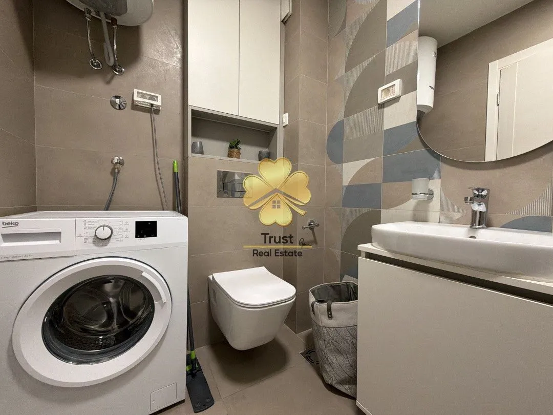 Izdavanje, jednosoban stan, 45m², Pobrežje, Podgorica