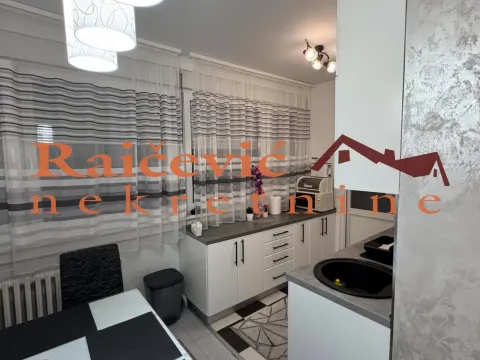 Prodaja, dvosoban stan, 67m², Zvezdara Sve Podlokacije, Beograd - image 4