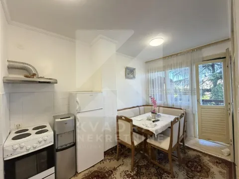 Rent, two bedroom apartment, 77m², Tuški Put, Podgorica - image 5