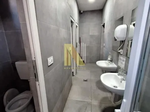 Sale, office space, 1252m², Stara Pazova, Srbija - image 20