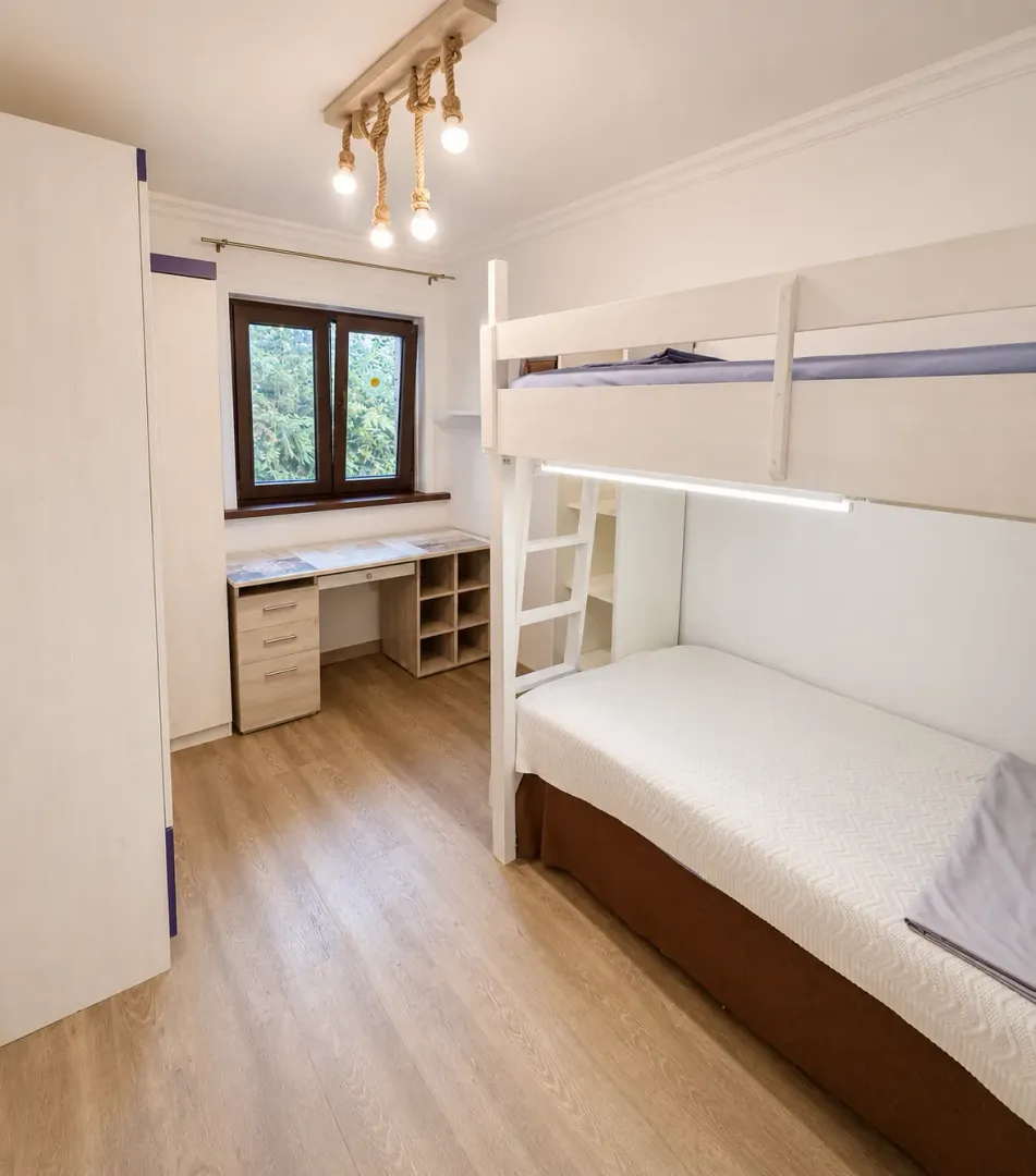 Rent, three bedroom apartment, 85m², Babin Do, Budva