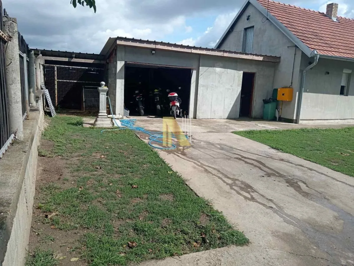 Prodaja, kuća, 93m², Ruma, Srbija