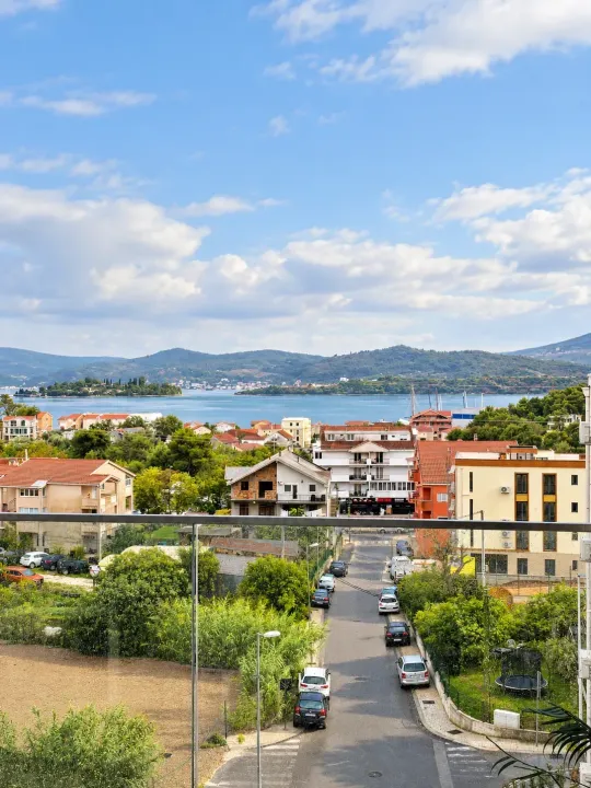 Rent, two bedroom apartment, 62m², Tivat, Crna Gora